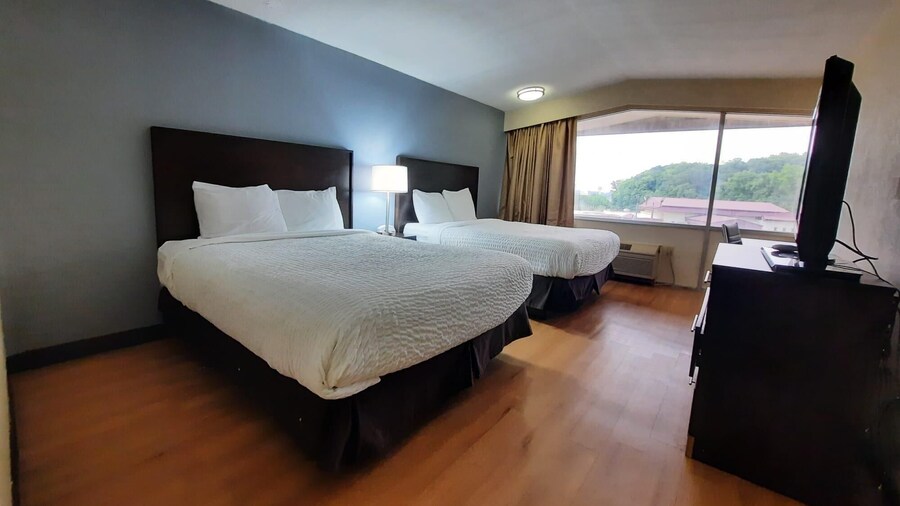 Americas Best Value Inn Moline