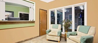 Super 8 by Wyndham Cut Bank