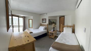Unit 511 | 2 bedrooms, bed sheets