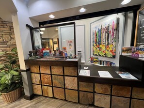 Concierge desk