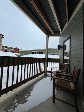 Unit 112 | Terrace/patio