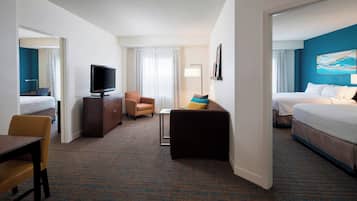 1 bedroom, premium bedding, in-room safe, desk