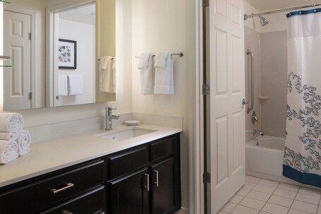 Residence Inn by Marriott Orlando at SeaWorld - Image 19