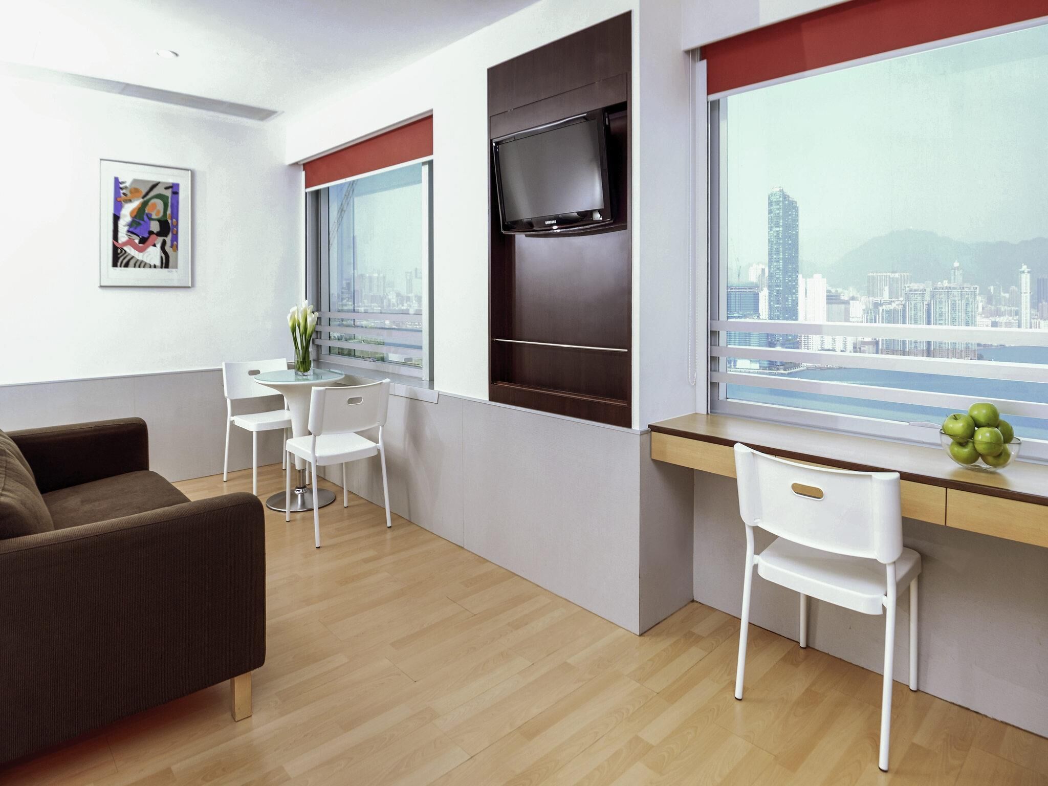 Estudio, 1 cama matrimonial | Minibar, caja de seguridad en la habitación y escritorio 