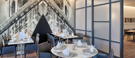 Mat- och restauranghall