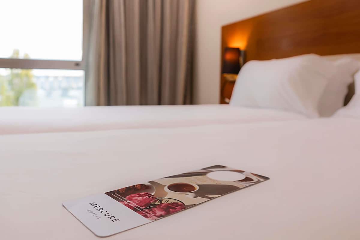 Coffres-forts dans les chambres, bureau