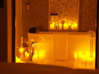 Miscellaneous at Sofitel Washington DC Lafayette Square