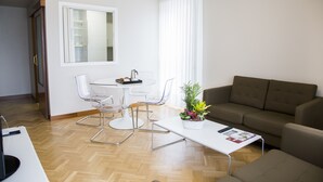 Luokittelematon kuva, 2 kautta 21, painike