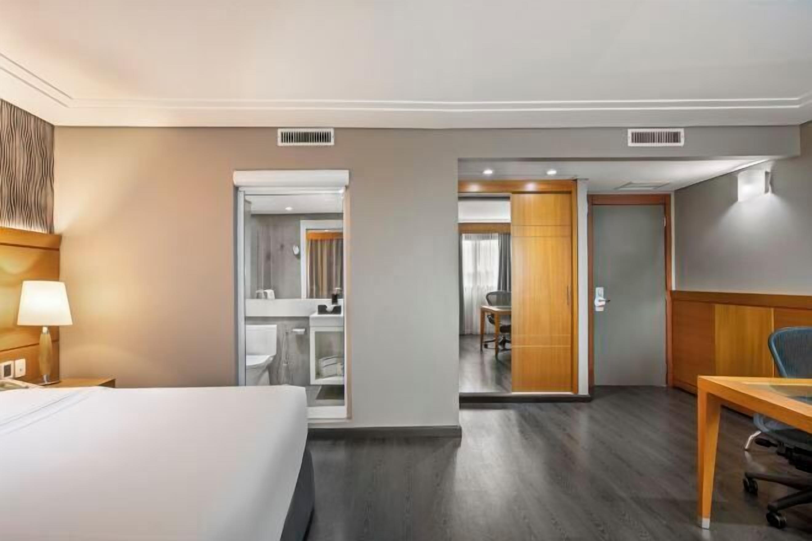 Premium bedding, free WiFi, bed sheets