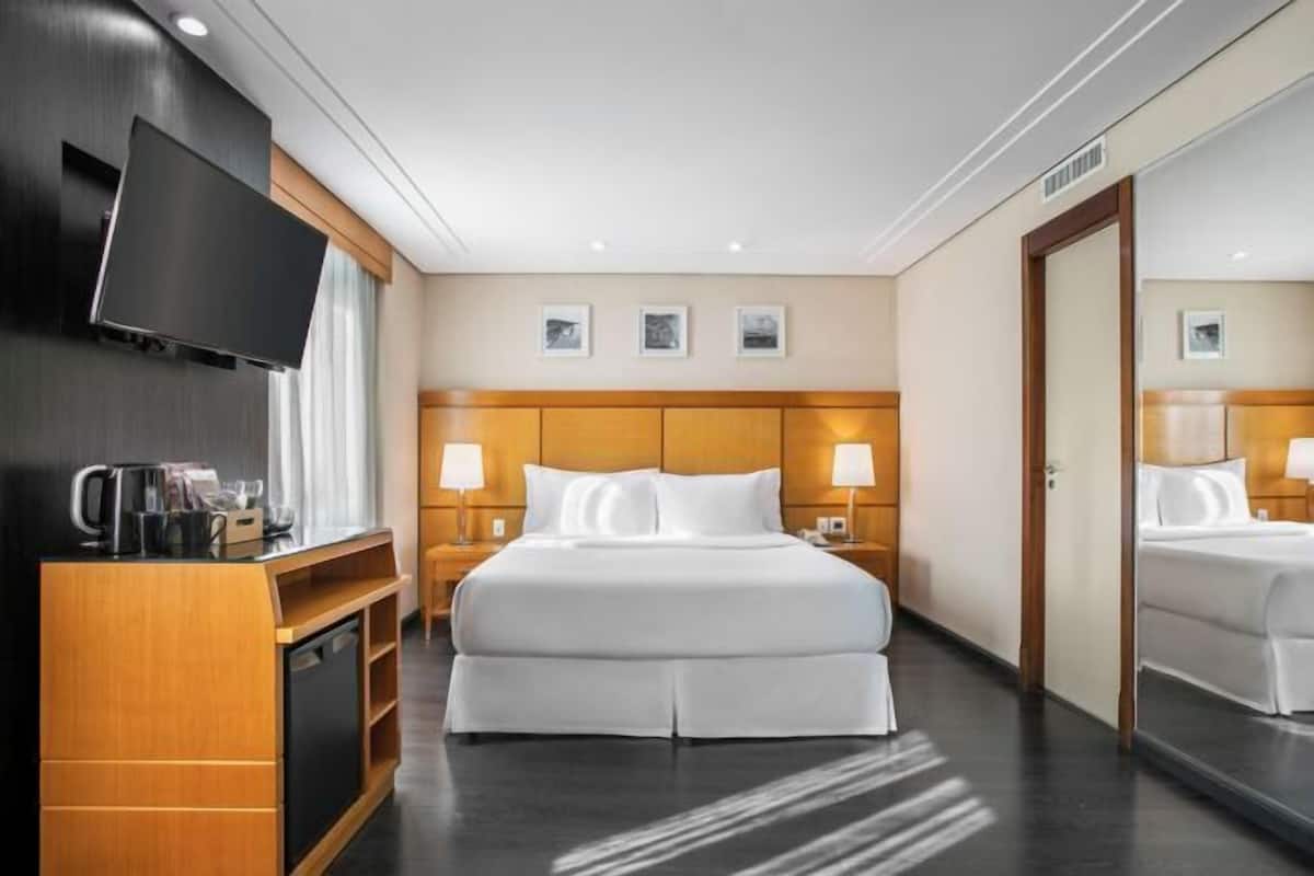 Premium bedding, minibar, in-room safe, individually decorated