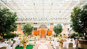 Unclassified image, 5 of 21, button - The Presidential Beijing (Beijing)