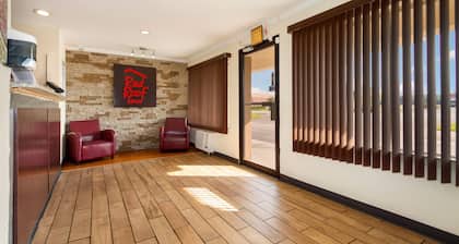 Red Roof Inn Santee