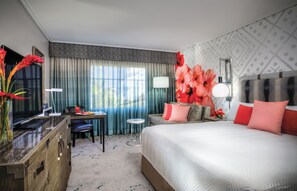 Safe på rommet, strykejern/-brett og barnesenger (inkludert)