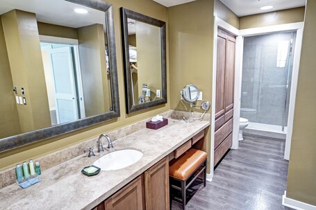 Orange Tree Resort - Image 54