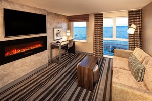 Internet, alarm clocks - Silver Cloud Inn - Tacoma Waterfront (Tacoma)