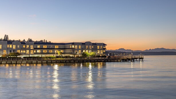Aerial view - Silver Cloud Inn - Tacoma Waterfront (Tacoma)
