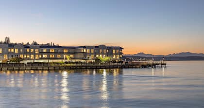 Silver Cloud Inn - Tacoma Waterfront