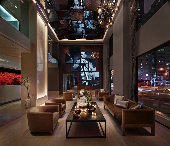 Lobby sitting area - Hilton Club The Quin New York (New York)