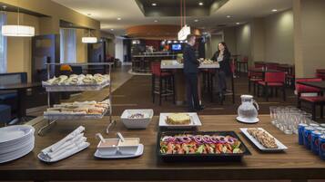 Cooked-to-order breakfast for a fee