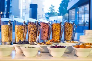Daily buffet breakfast (EUR 20.50 per person)