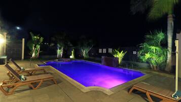 Outdoor pool, pool umbrellas