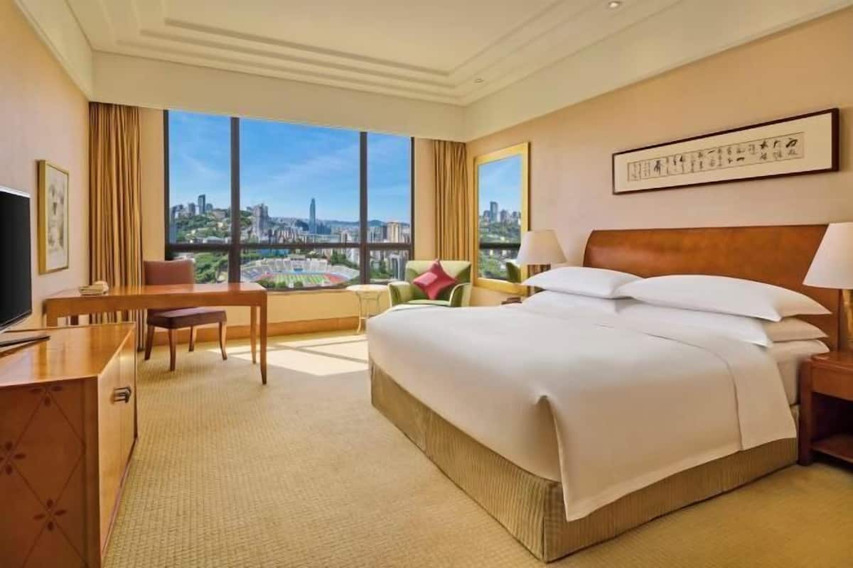 1 Schlafzimmer, hochwertige Bettwaren, Minibar, Zimmersafe