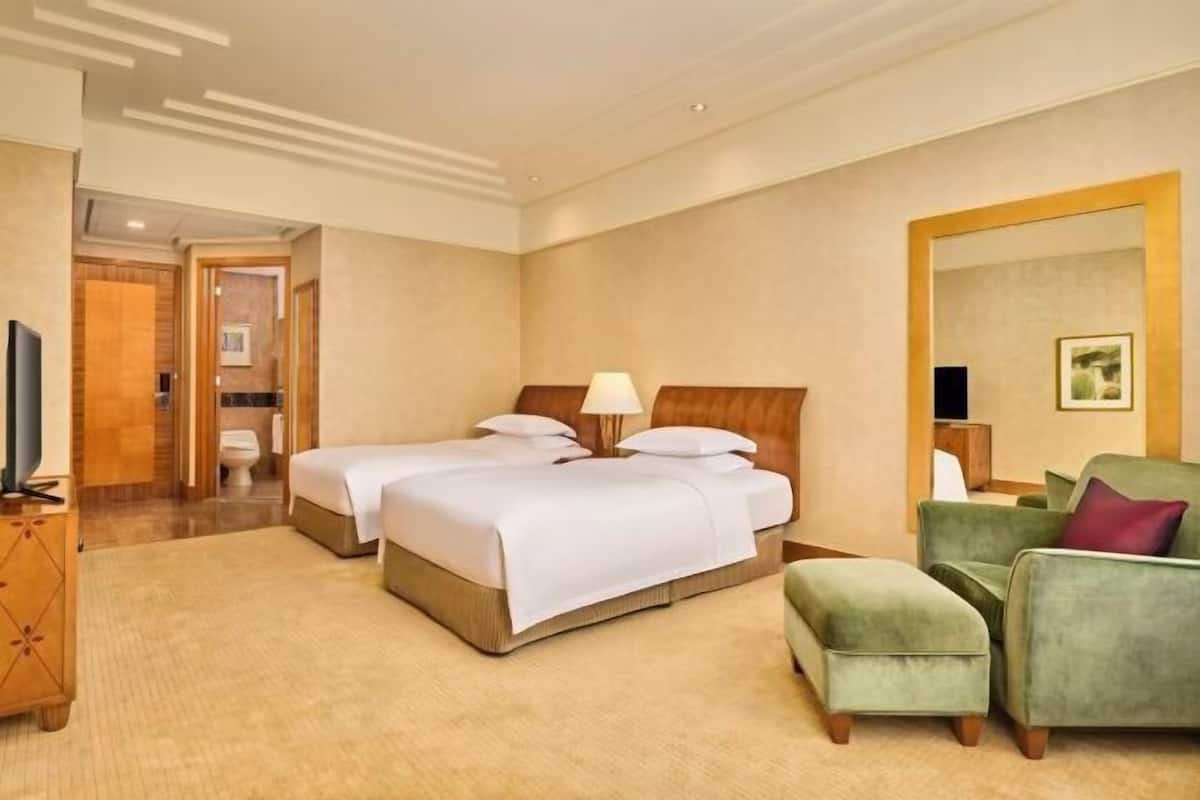 1 Schlafzimmer, hochwertige Bettwaren, Minibar, Zimmersafe