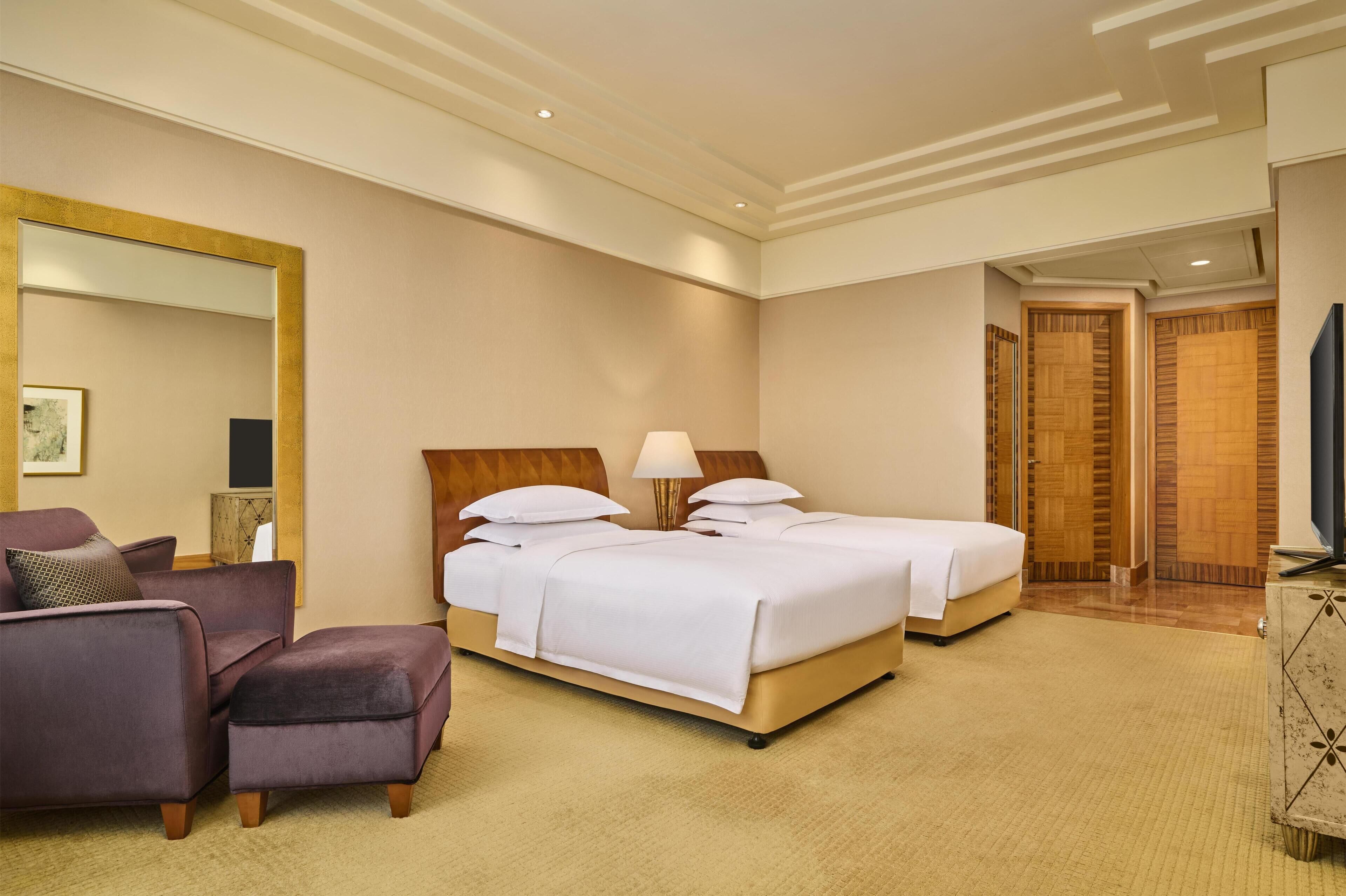 Chambre exécutive (Peni View) | Literie de qualité, minibar, coffre-fort, bureau