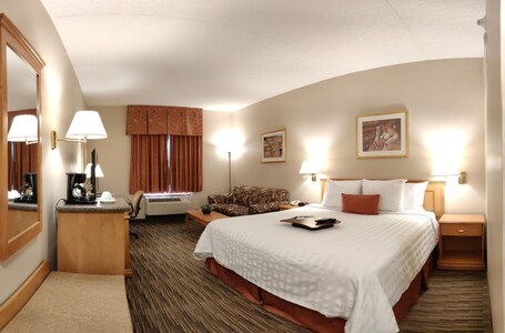 Humphry Inn Suites - Image 33