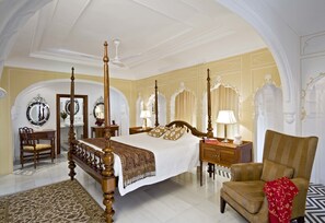 Deluxe Double Room | Minibar, in-room safe, individually furnished, desk - Samode Palace (Chomu)