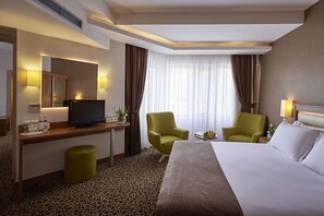 Junior Suite | Minibar, free WiFi, bed sheets