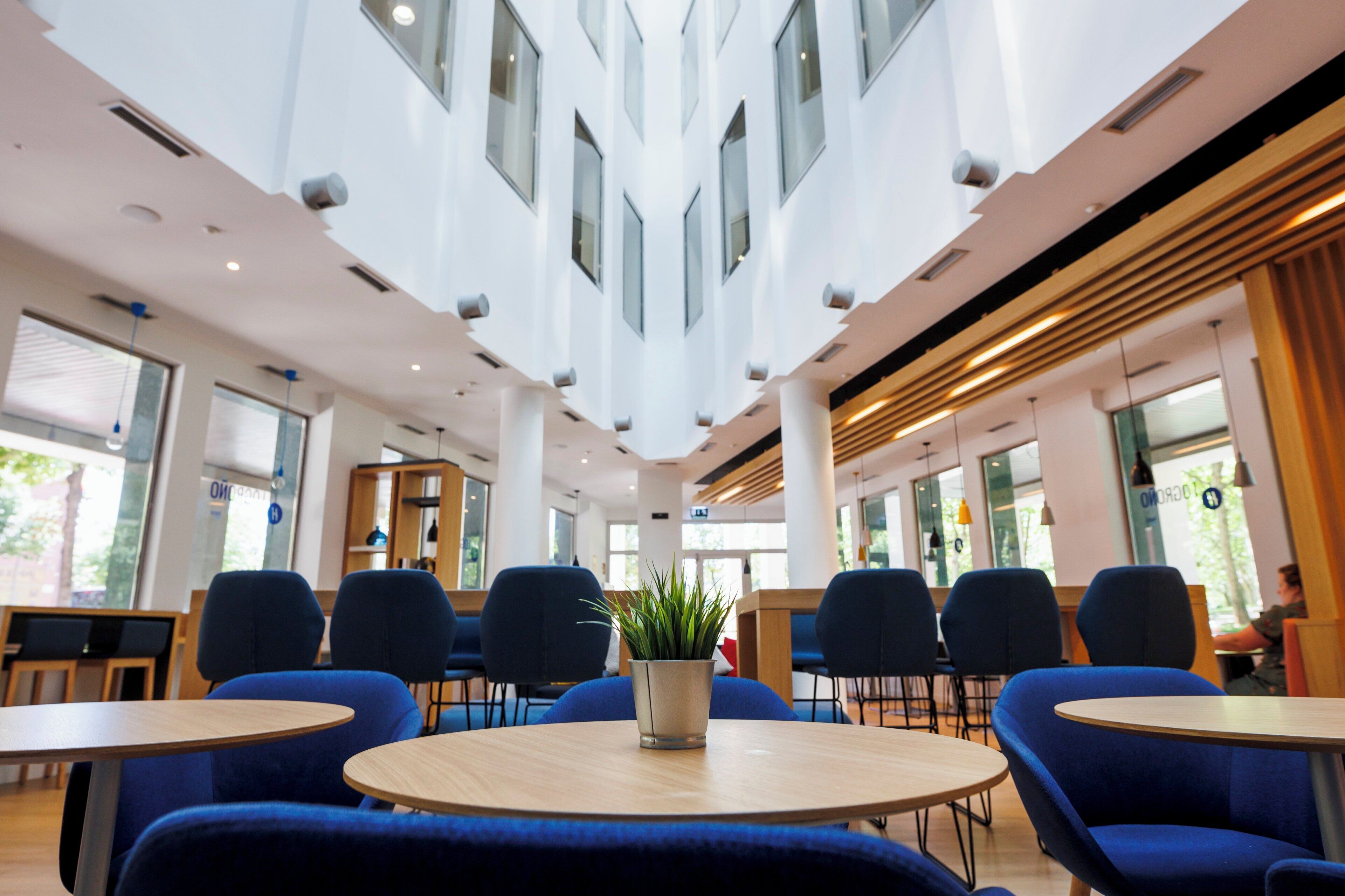 Dagelijks ontbijtbuffet inbegrepen