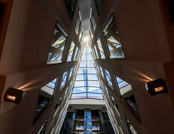 Building design - Holiday Inn Express Logrono Rioja by IHG (Logroño)