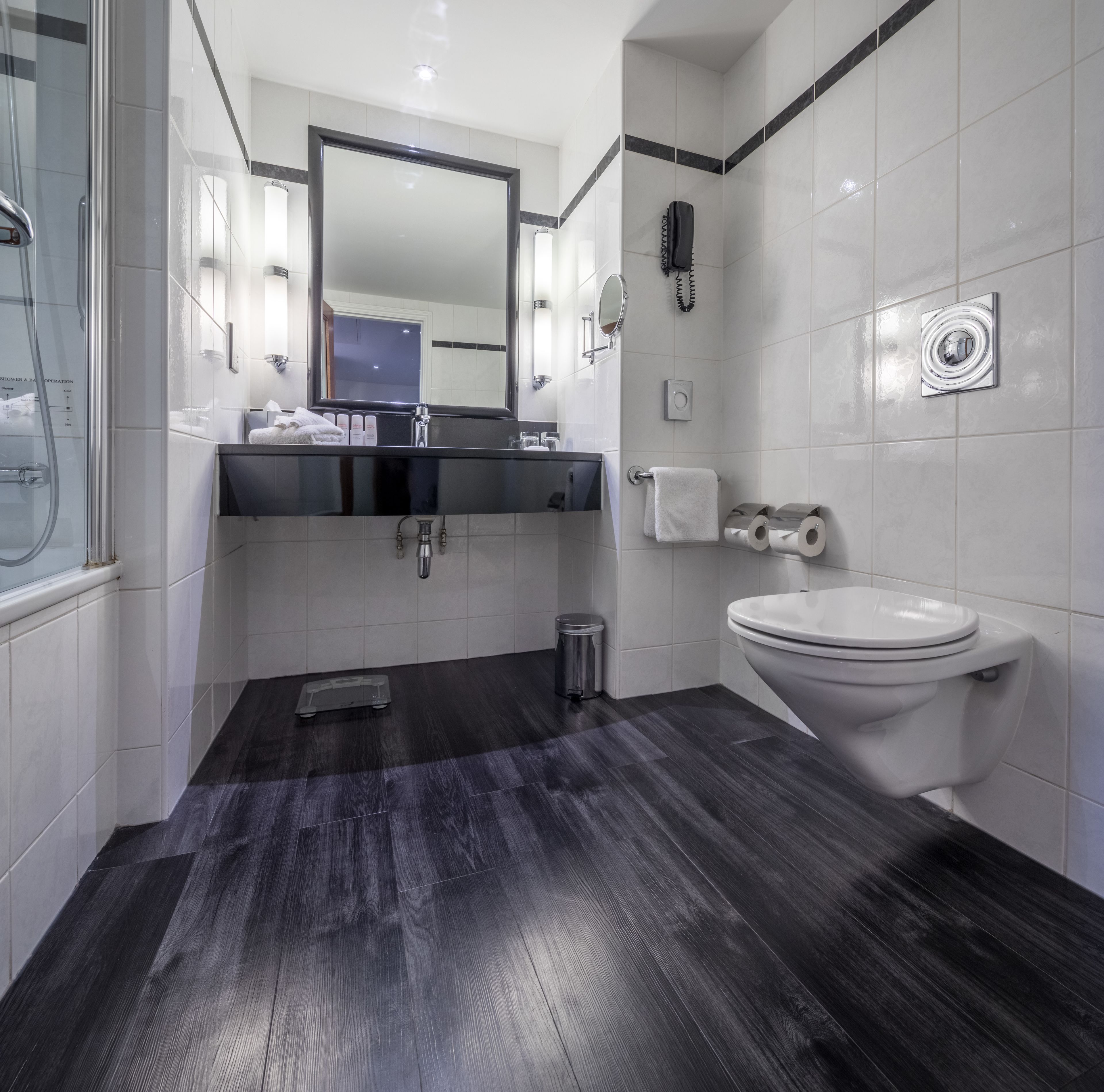 eco-friendly toiletries, hair dryer, towels