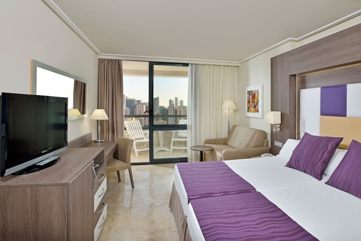 1 bedroom, minibar, in-room safe, desk