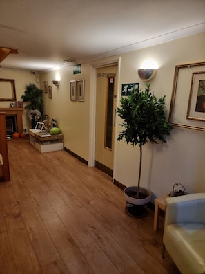 Sitteområde i lobbyen