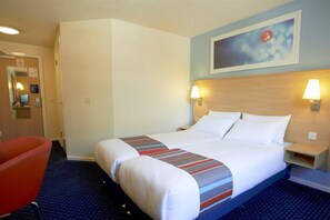 Room - Travelodge Reading Central (Reading)