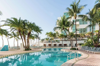Diplomat Beach Resort Hollywood, Curio Collection by Hilton