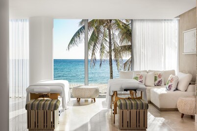 Diplomat Beach Resort Hollywood, Curio Collection by Hilton