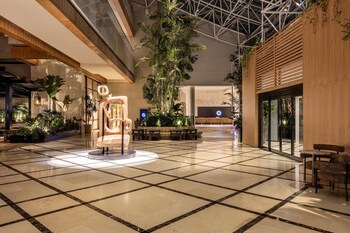 Hotel entrance and lobby at Diplomat Beach Resort Hollywood, Curio Collection by Hilton