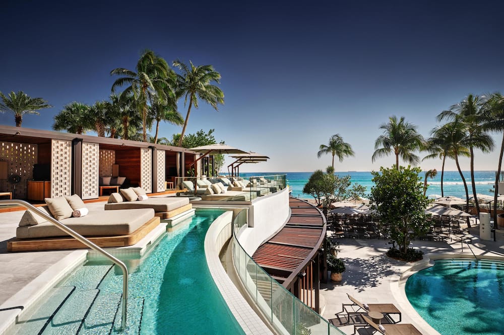 Signia by Hilton Diplomat Beach Resort