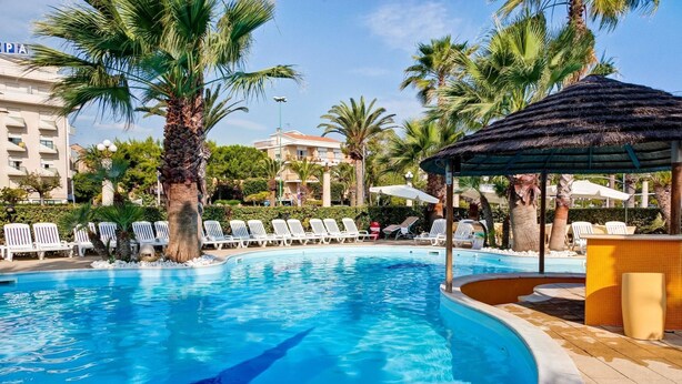 Pool - Hotel Europa, Sure Hotel Collection by Best W (Giulianova)
