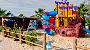 Children’s play area – outdoor - Hotel Europa, Sure Hotel Collection by Best W (Giulianova)