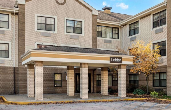 Exterior - Extended Stay America Suites South Bend Mishawaka North (Mishawaka)