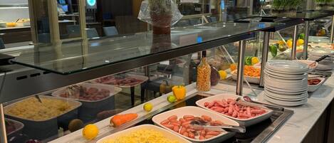 Bữa sáng buffet
