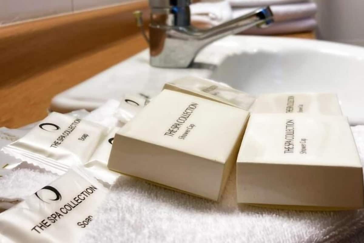 Bathroom amenities | Free toiletries, hair dryer, towels, soap