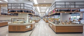 4 restaurants, breakfast, lunch, dinner served; international cuisine