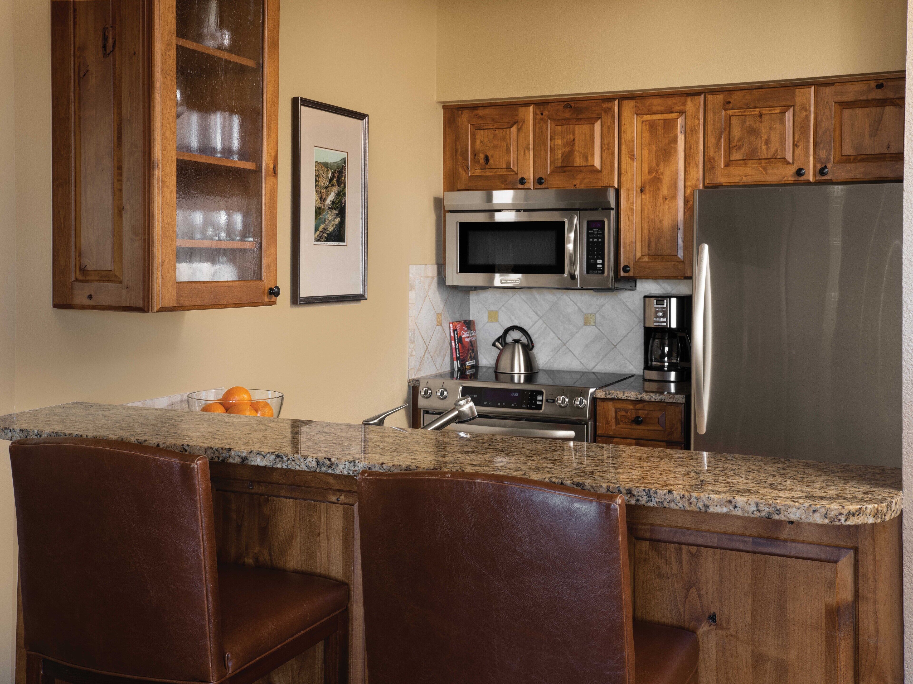 microwave, stovetop, coffee/tea maker, toaster