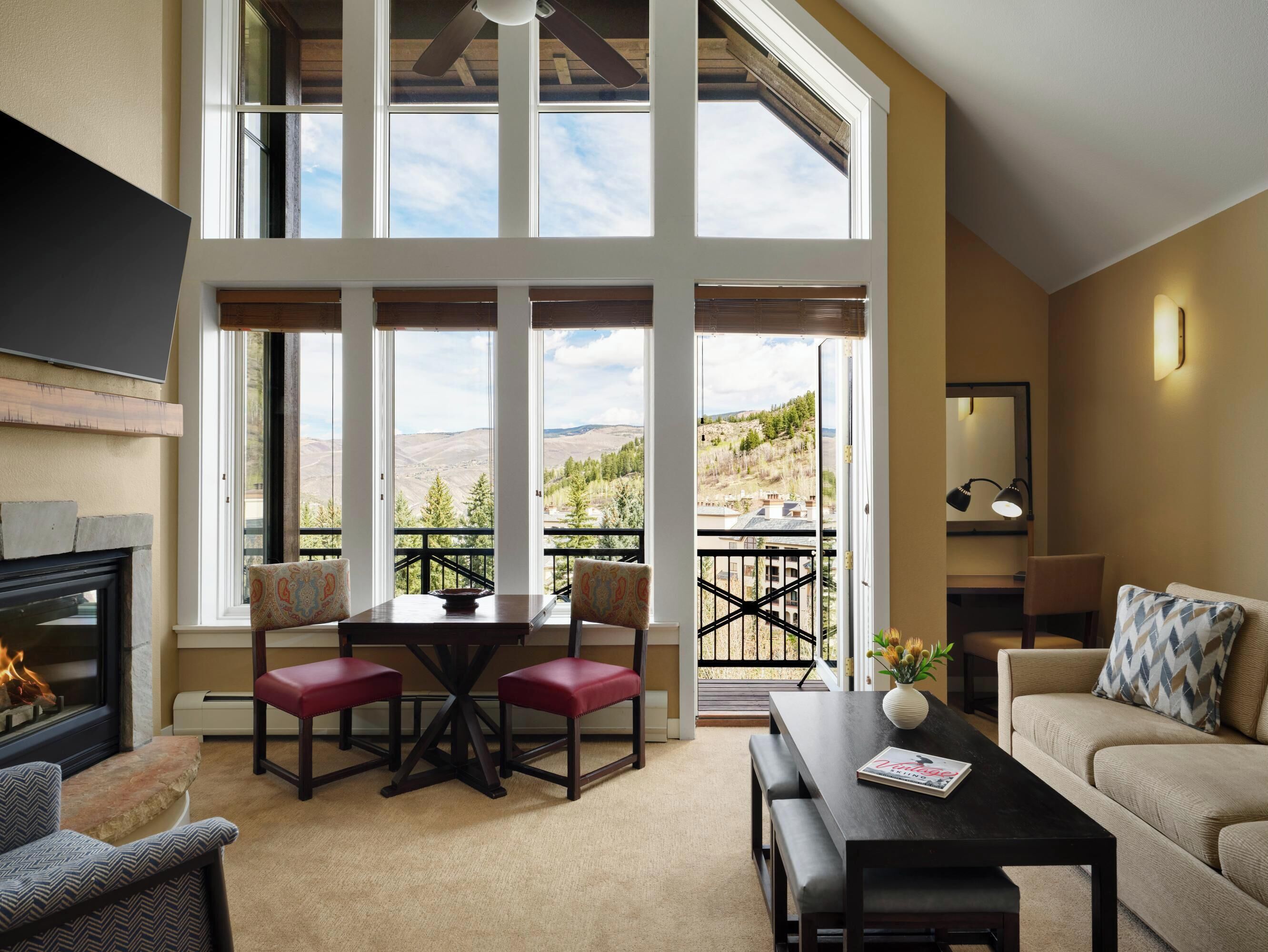 Villa, 3 Bedrooms | Living area | 55-inch flat-screen TV with cable channels, fireplace, Netflix