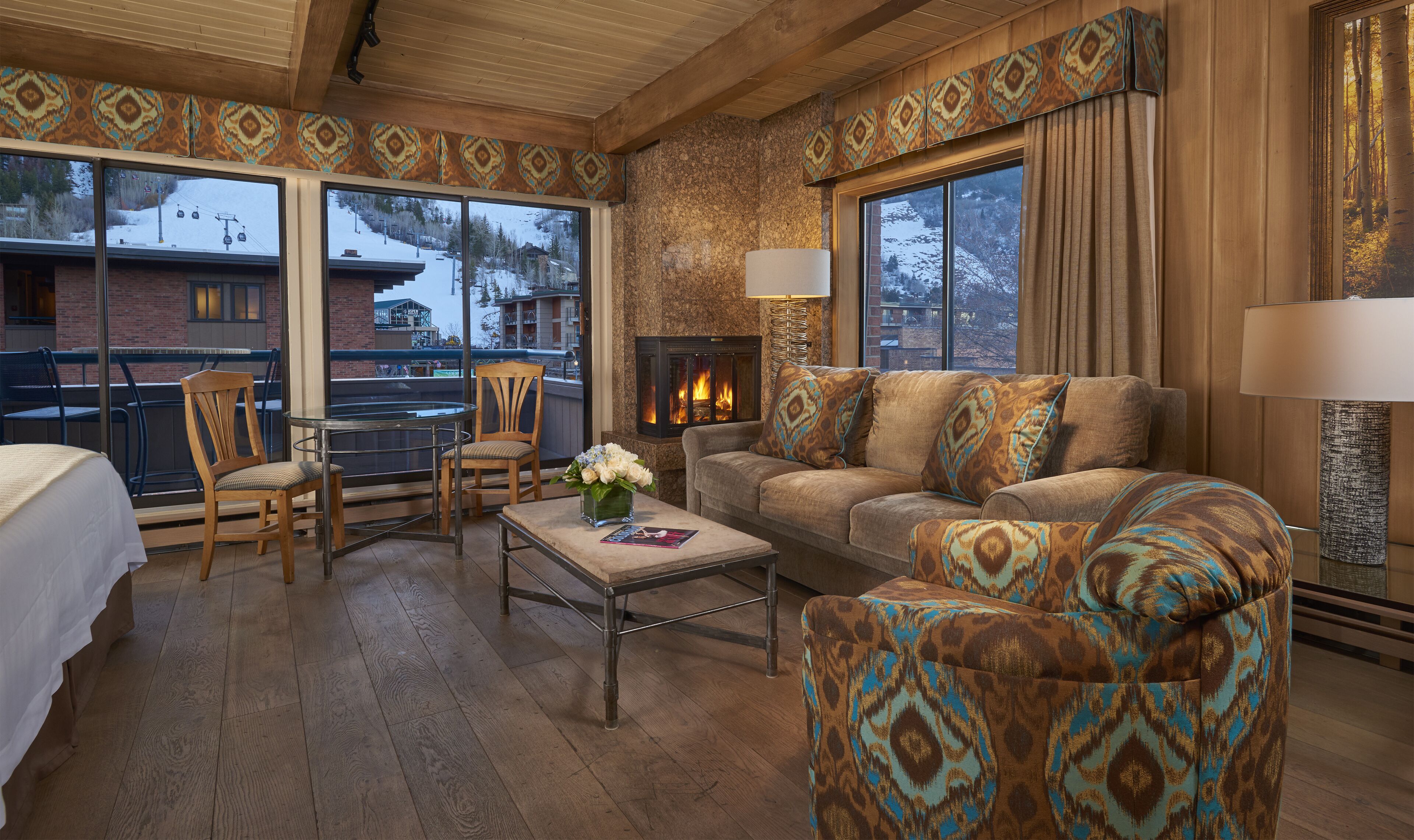 스탠다드 스튜디오 스위트 | 산 전망